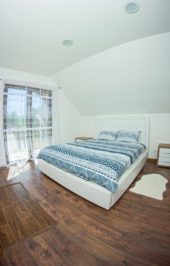 זבליאק Holiday Home Lisica מראה חיצוני תמונה