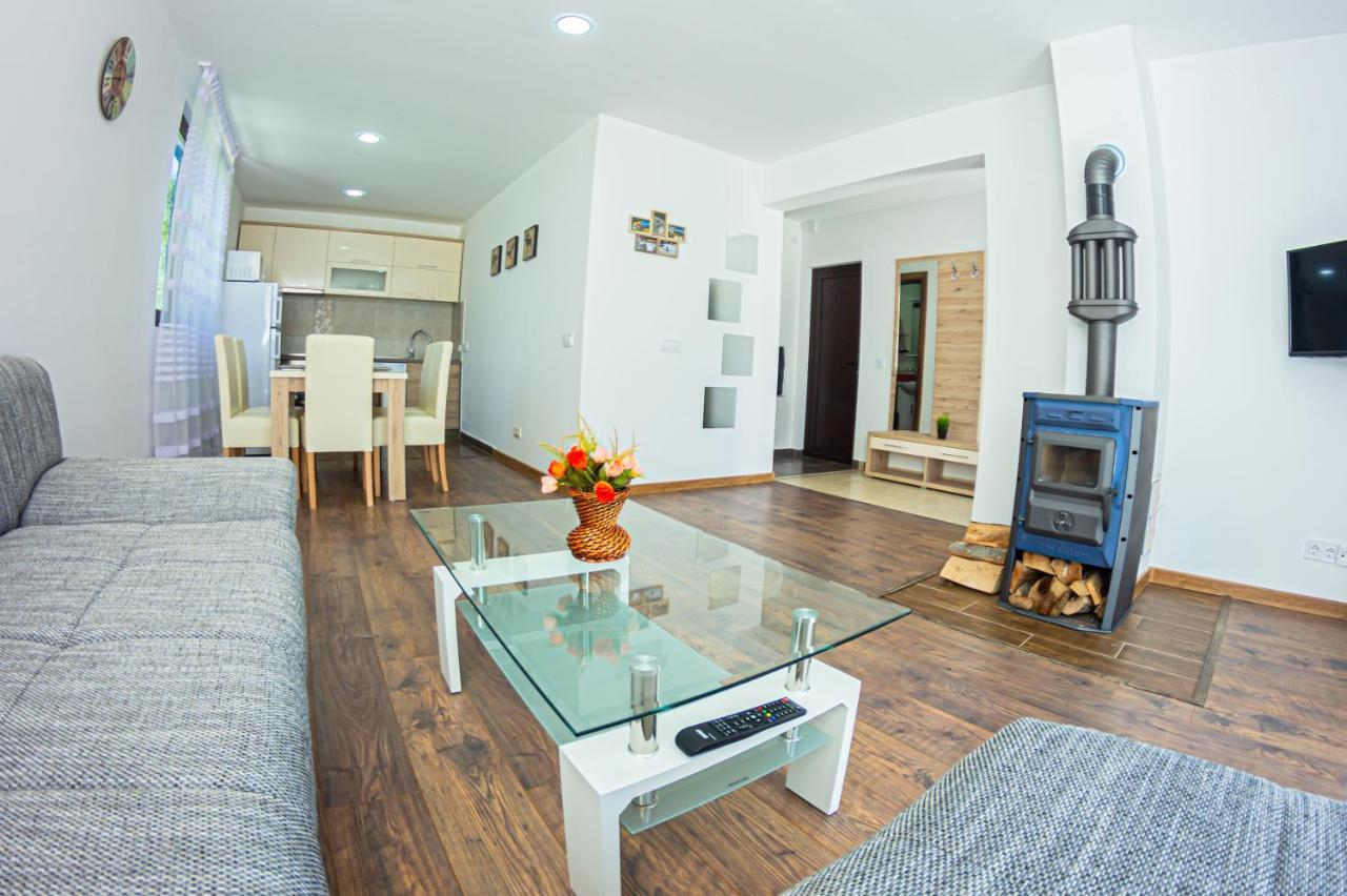זבליאק Holiday Home Lisica מראה חיצוני תמונה